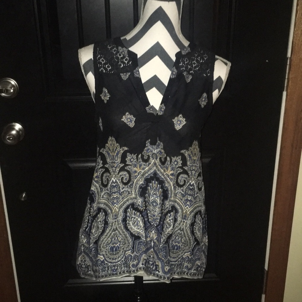 Lucky brand sleeveless blouse